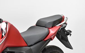 Yamaha FZS 150 FI - Imagen 11