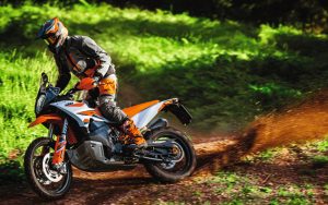 KTM 890 ADVENTURE R - Imagen 7