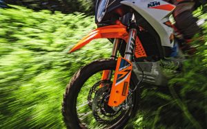KTM 890 ADVENTURE R - Imagen 12