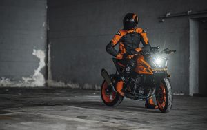 KTM 990 DUKE - Imagen 7