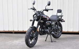 UM RENEGADE SPORT 200S - Imagen 2