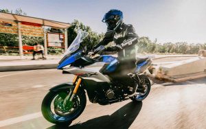 Suzuki GSX-S 1000GX - Imagen 8