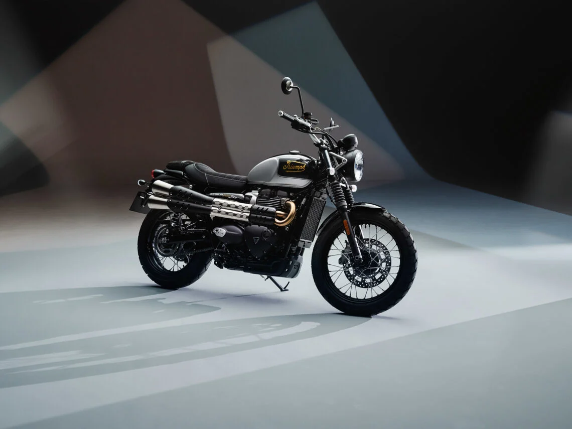 Triumph recupera un clásico logo para sus Icon Editions 2025