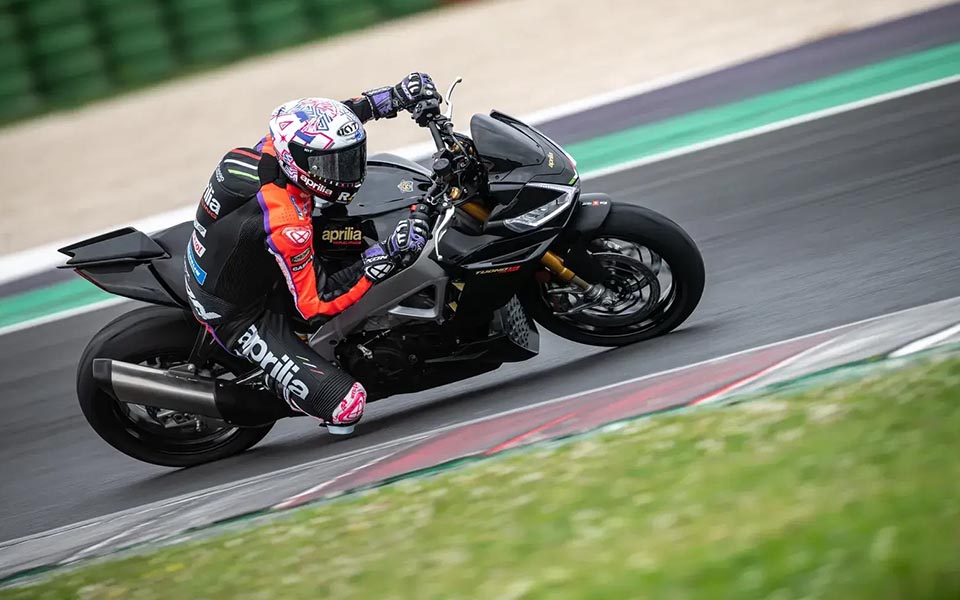 ¡Los Aprilia Racers Days están de vuelta y cargados de sorpresas para Riders de todos los niveles!